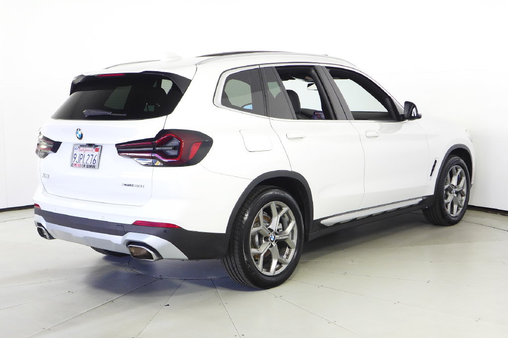 Used 2024 BMW X3 xDrive30i w/ Convenience Package AWD/4WD image 7