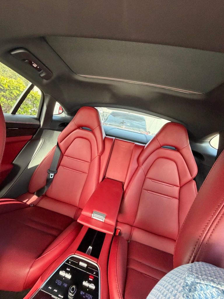Used 2020 Porsche Panamera 4S AWD/4WD image 5