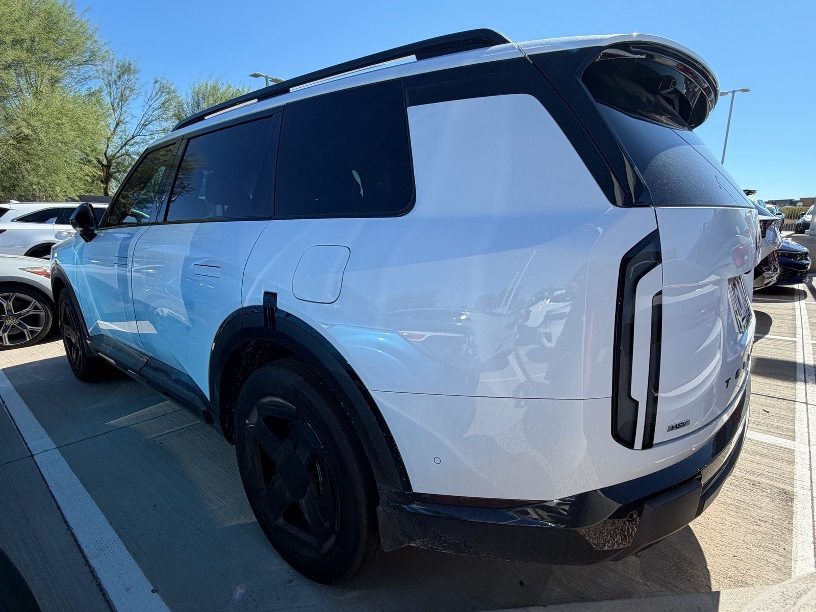 Certified 2027 Kia Telluride X-Line SX Prestige AWD/4WD image 4