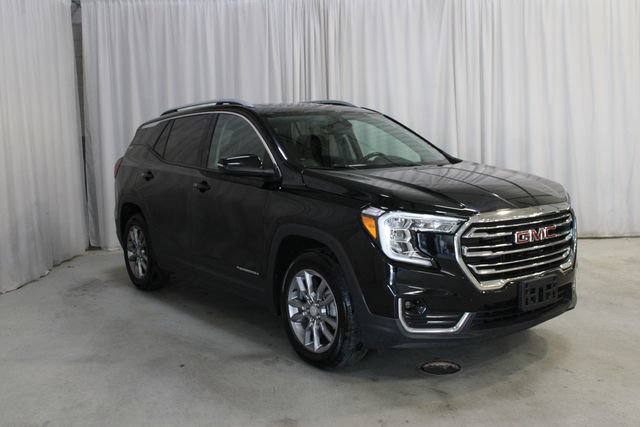 Used 2022 GMC Terrain SLT w/ GMC Pro Grade Package AWD/4WD image 27