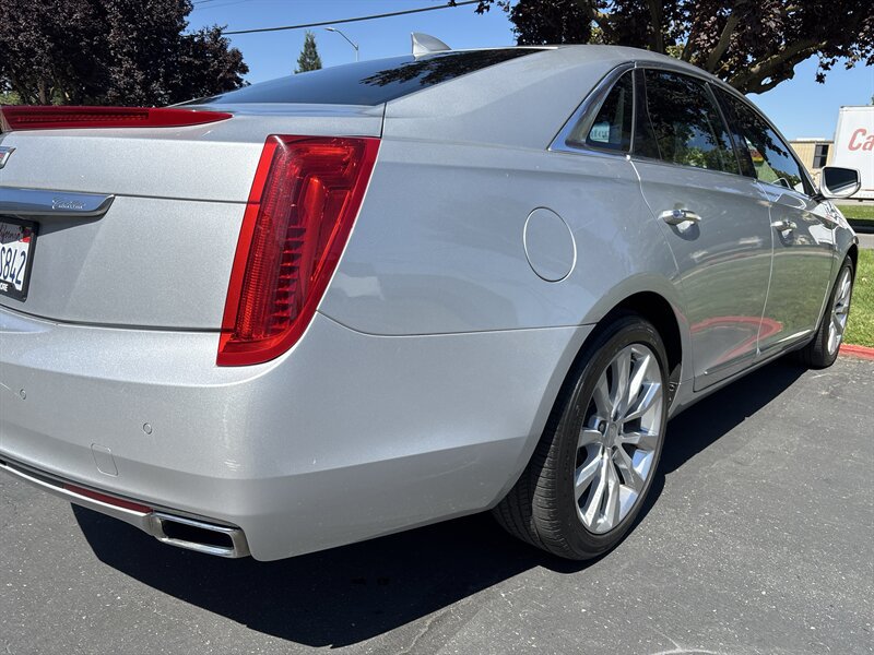 Used 2016 Cadillac XTS Luxury FWD image 12