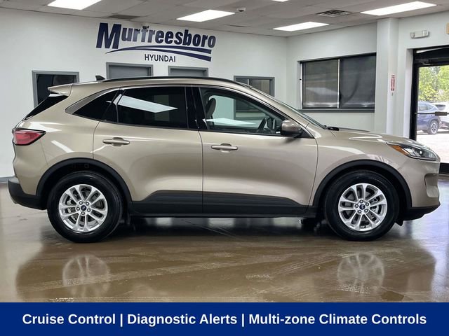 Used 2021 Ford Escape SE w/ Convenience Package image 4