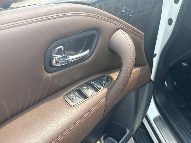 Used 2023 Nissan Armada Platinum w/ Captain's Chairs Package AWD/4WD image 11