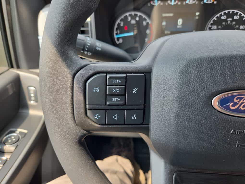 New 2026 Ford F350 XLT AWD/4WD image 32
