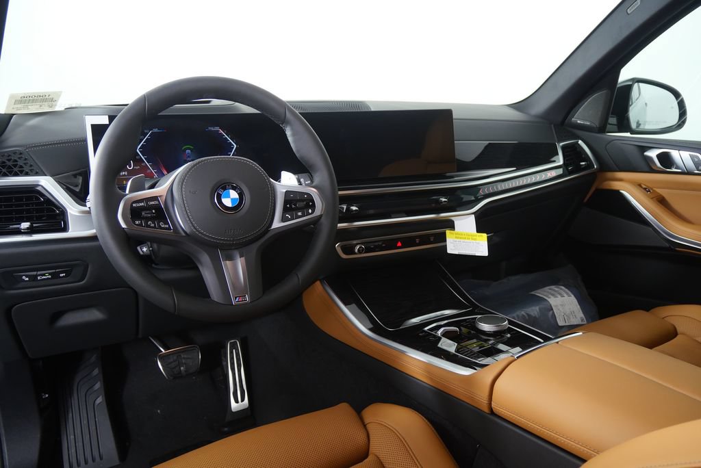 Used 2026 BMW X5 sDrive40i w/ M Sport Package RWD image 18