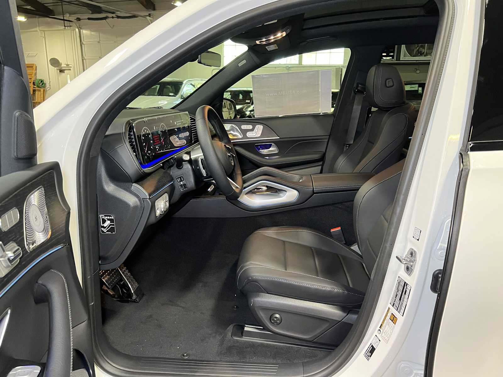 New 2026 Mercedes-Benz GLS 450 4MATIC image 23