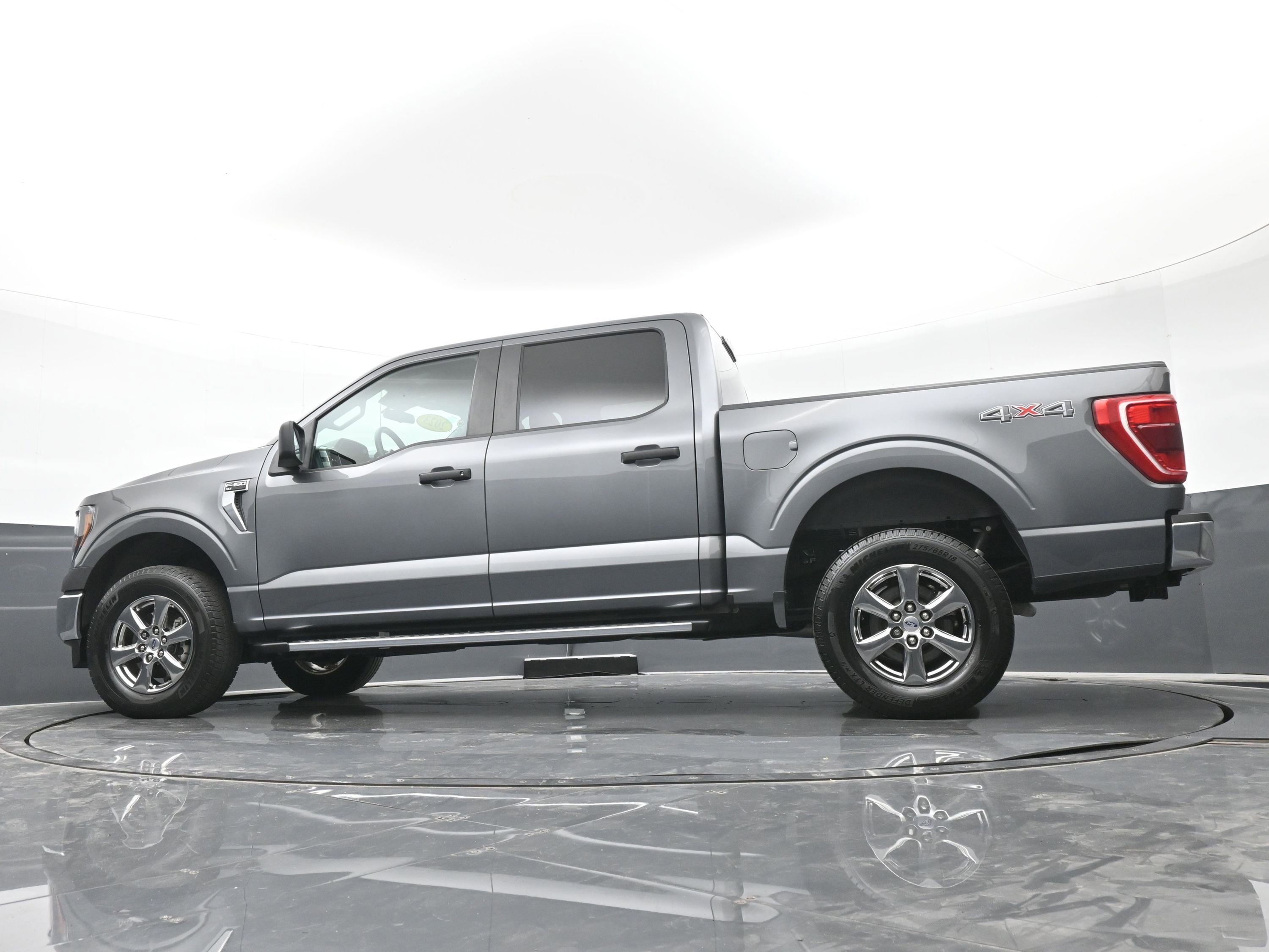 Used 2023 Ford F150 XLT image 38