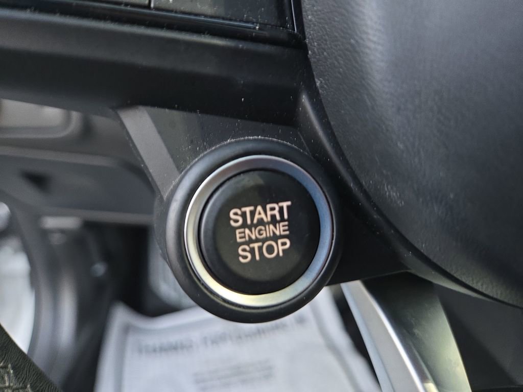 Used 2022 Alfa Romeo Giulia Ti image 19