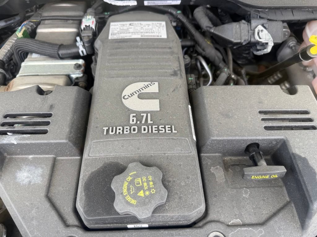 New 2024 RAM 5500 Tradesman w/ Safety Group AWD/4WD image 53