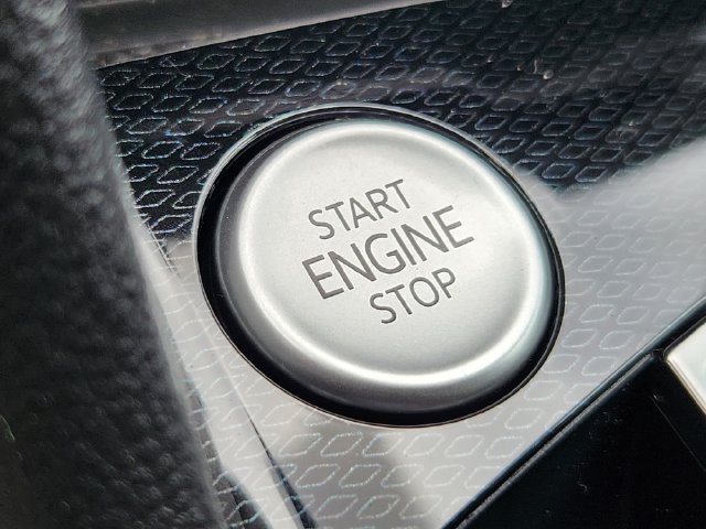 New 2026 Volkswagen Taos SE AWD/4WD image 19