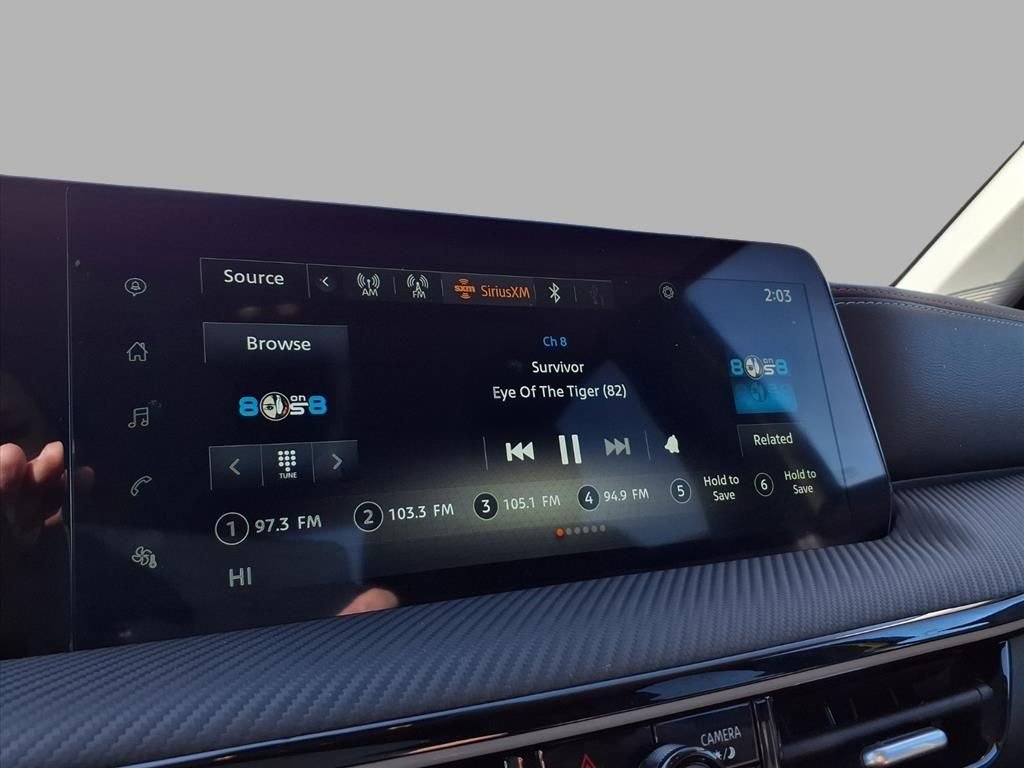 Certified 2025 Nissan Kicks SR image 5