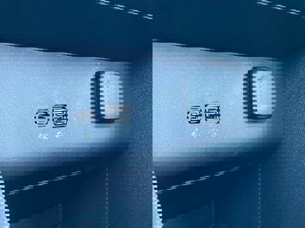 Used 2025 Buick Encore GX Preferred image 23