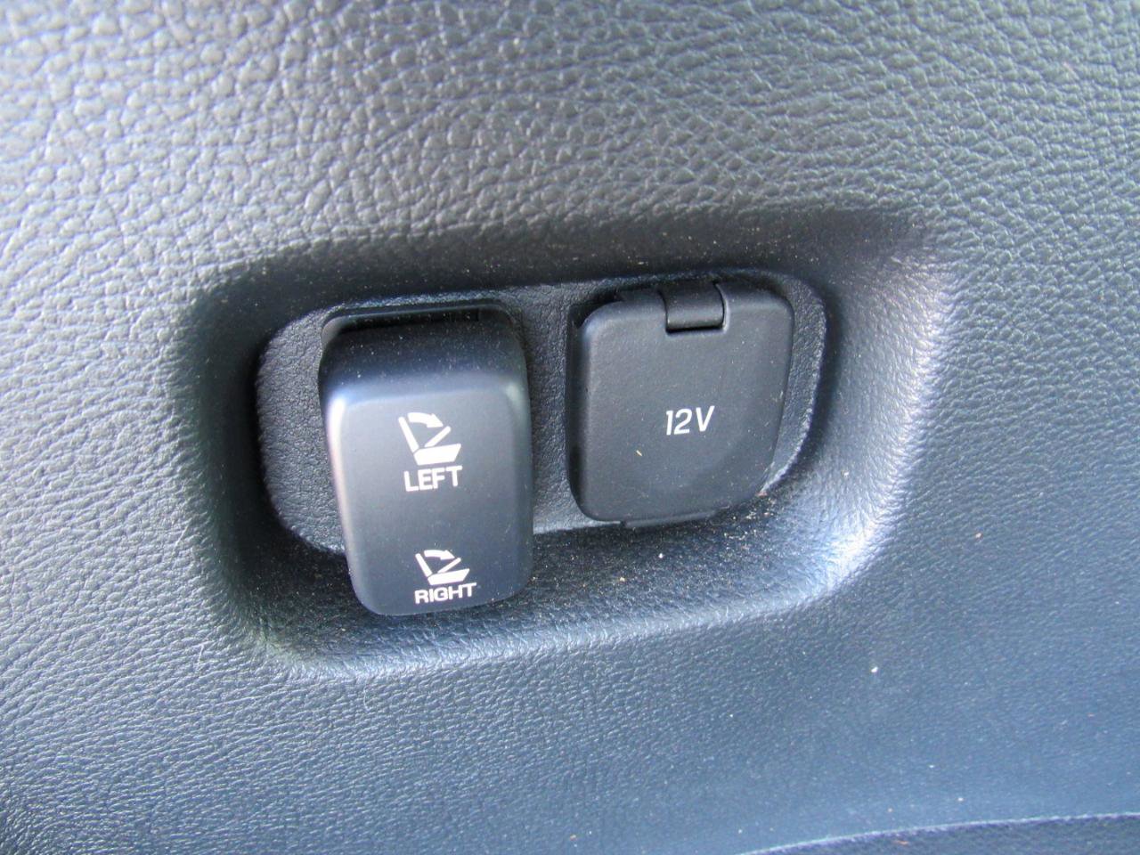 Used 2024 Ford Edge SEL w/ Convenience Package image 36