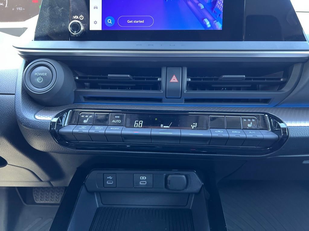 Used 2024 Toyota Prius XLE image 27