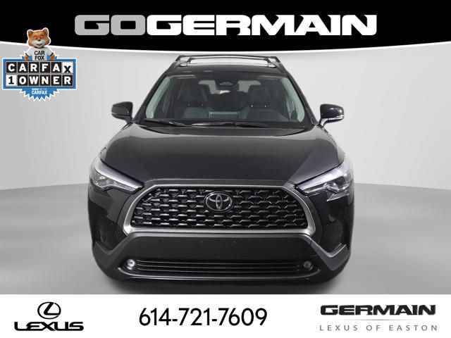 Used 2024 Toyota Corolla Cross XLE w/ Convenience Package AWD/4WD image 2