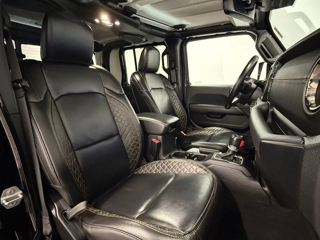 Used 2022 Jeep Gladiator Overland image 19