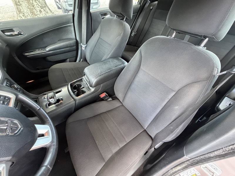 Used 2013 Dodge Charger SE w/ Connectivity Group RWD image 15
