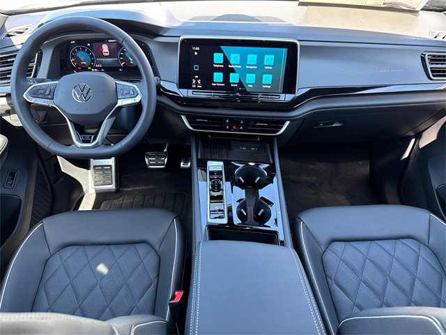New 2026 Volkswagen Atlas Cross Sport SEL Premium R-Line image 29