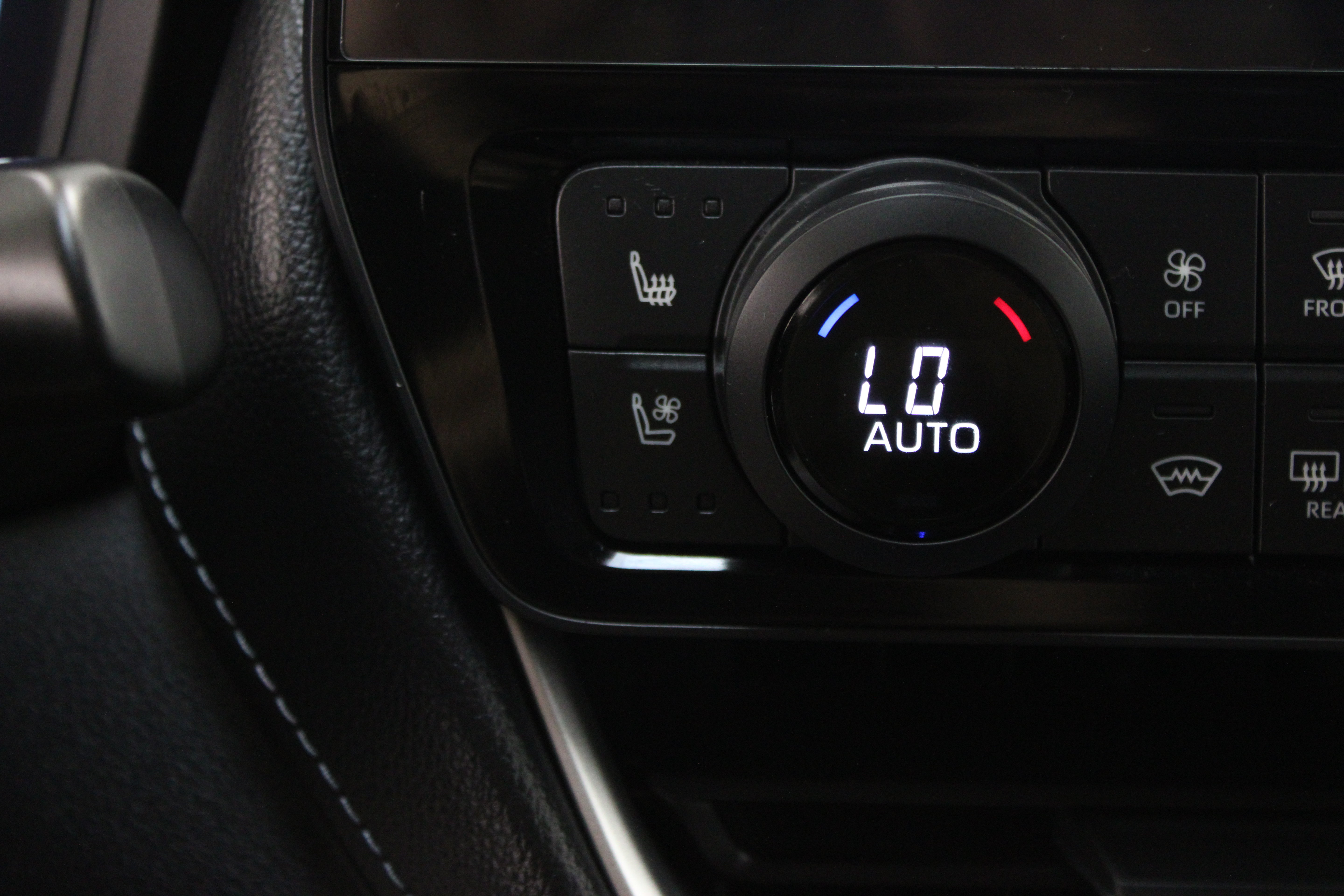 Used 2026 Toyota Grand Highlander AWD image 22