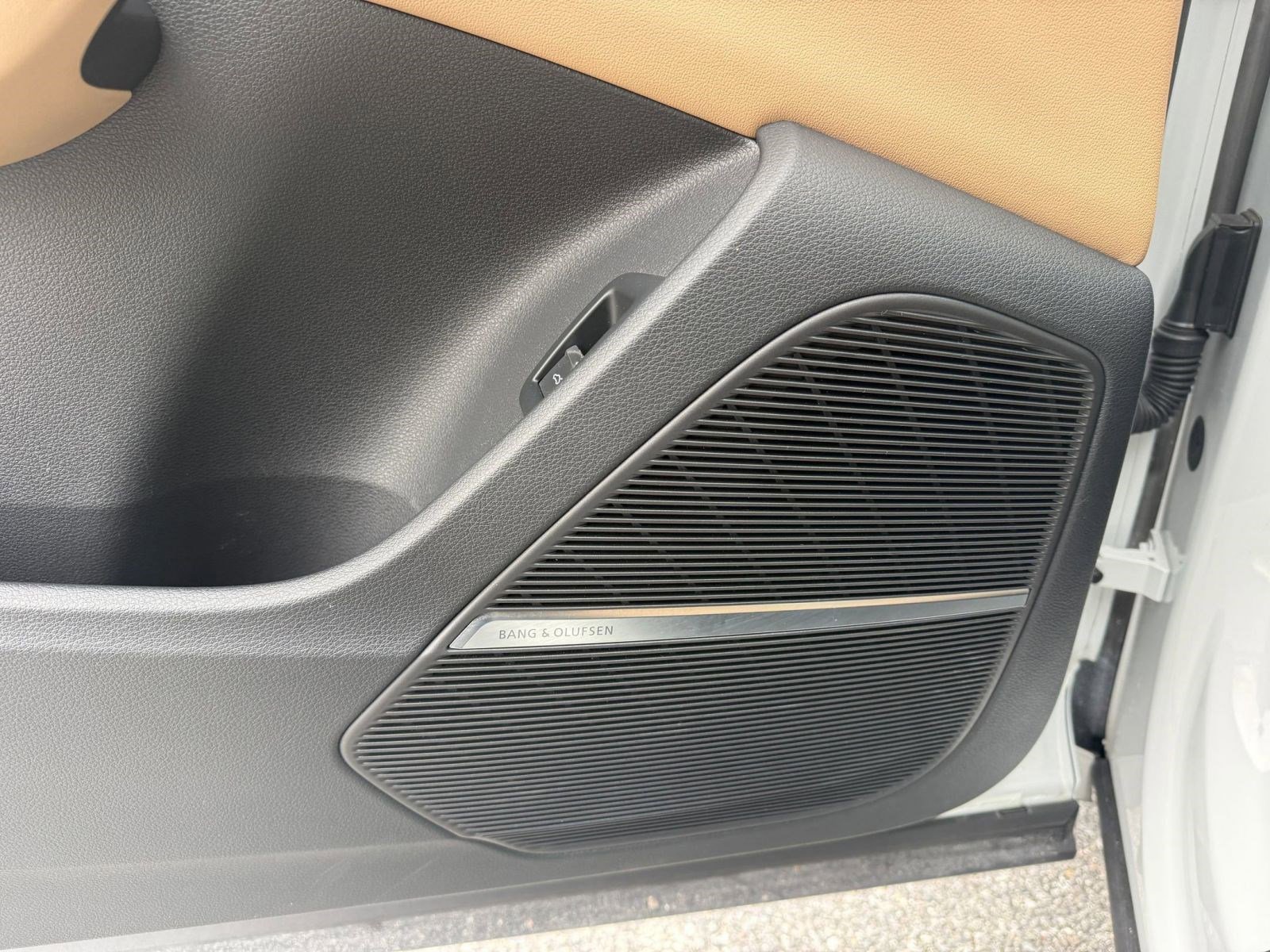 Used 2024 Audi Q7 3.0T Premium Plus image 21