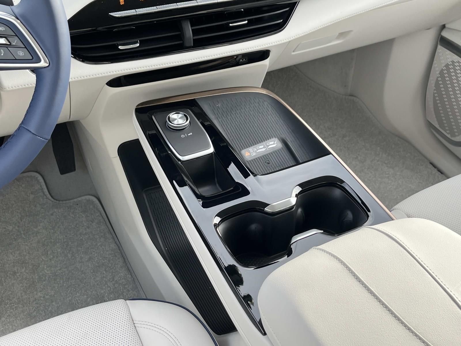 New 2026 Buick Enclave Avenir w/ Super Cruise Package AWD/4WD image 15