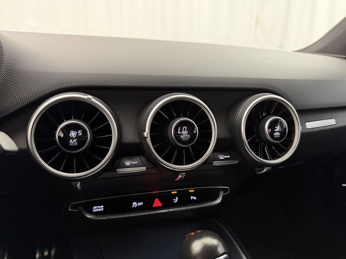 Used 2016 Audi TTS 2.0T Coupe AWD/4WD image 30