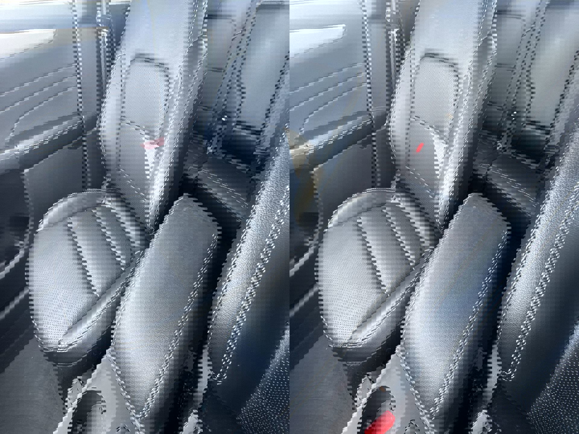 Used 2022 Ford Escape SEL image 20