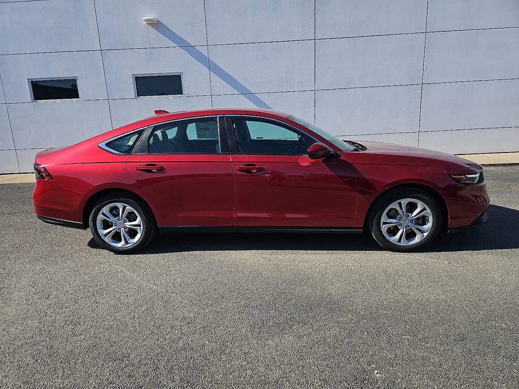 New 2025 Honda Accord LX image 9