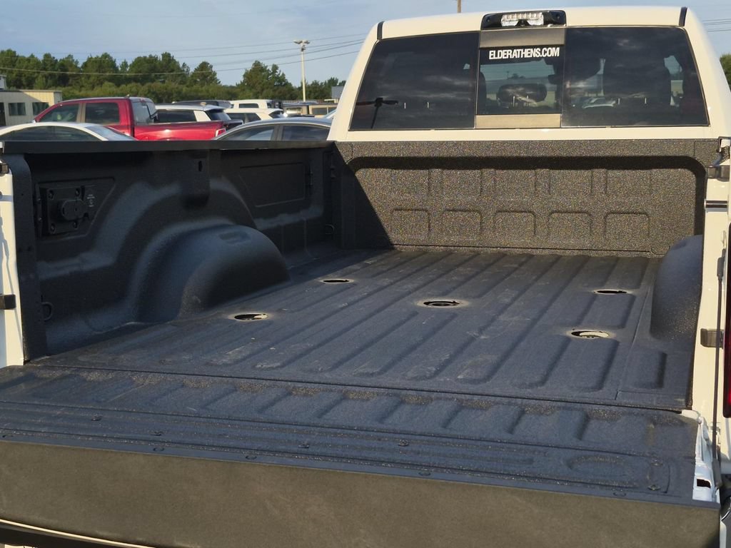 New 2027 RAM 3500 Tradesman AWD/4WD image 10