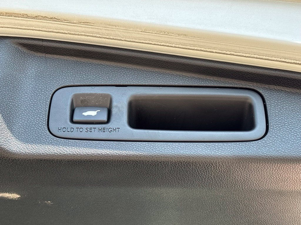 Used 2018 Honda CR-V EX-L image 7