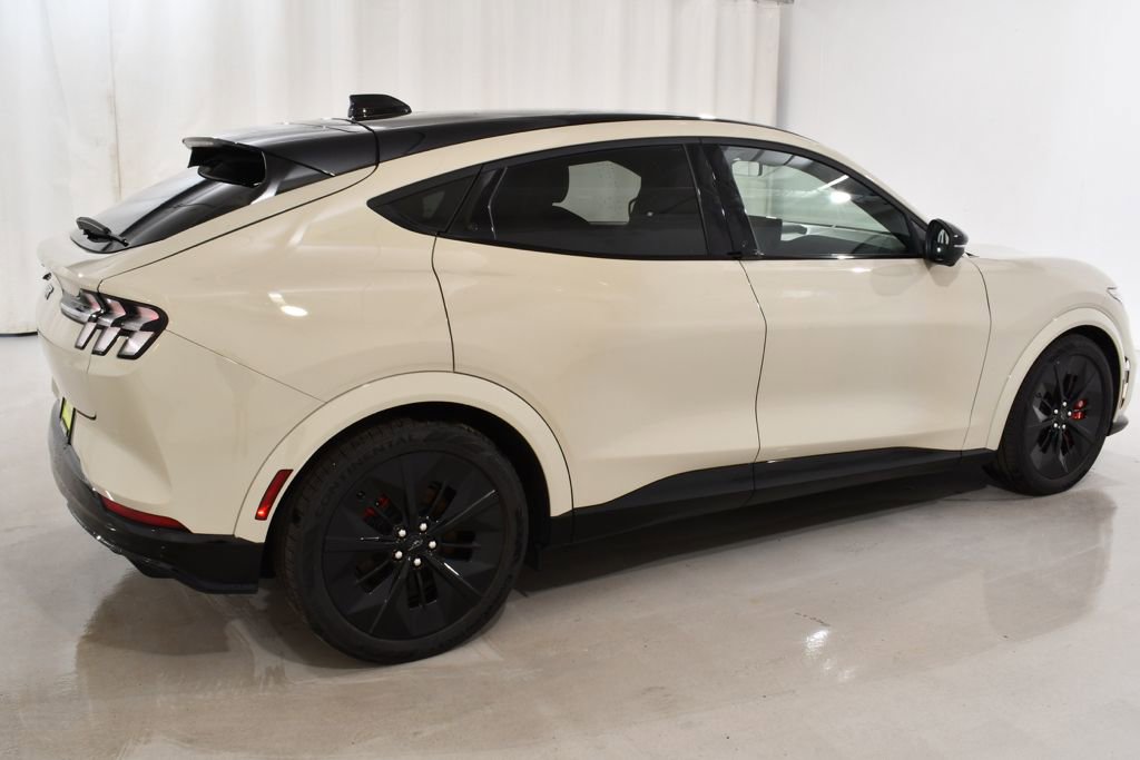 Used 2025 Ford Mustang Mach-E GT AWD/4WD image 11