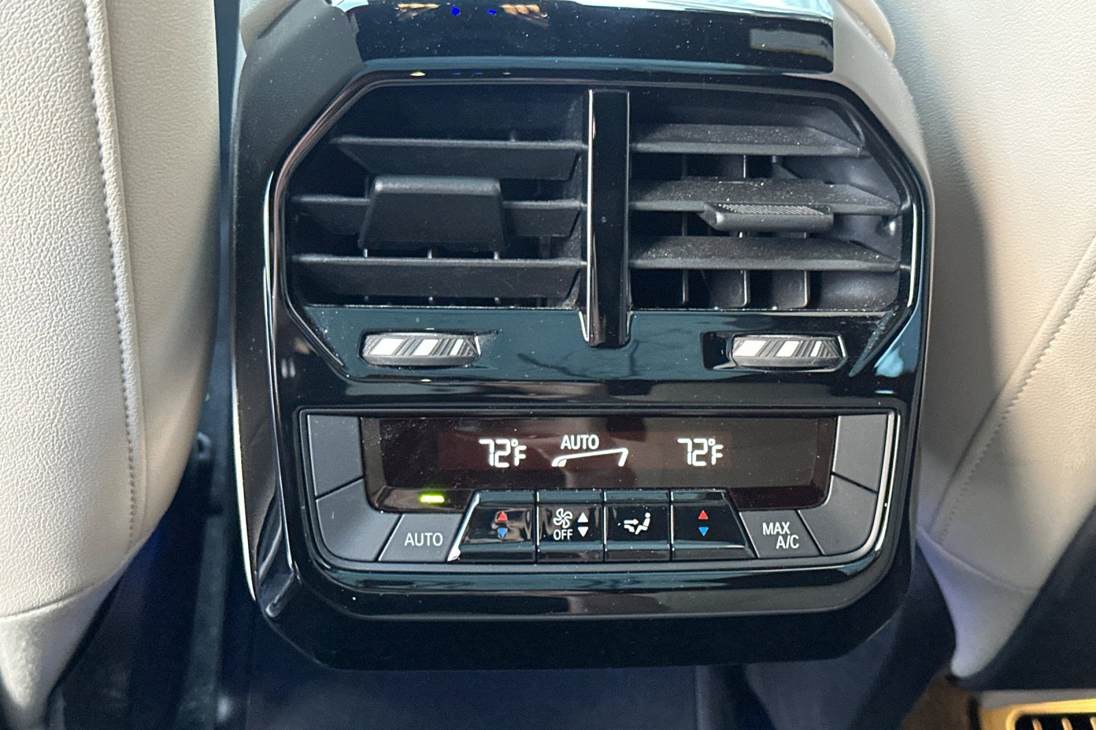 Certified 2024 BMW iX xDrive50 w/ Convenience Package image 16