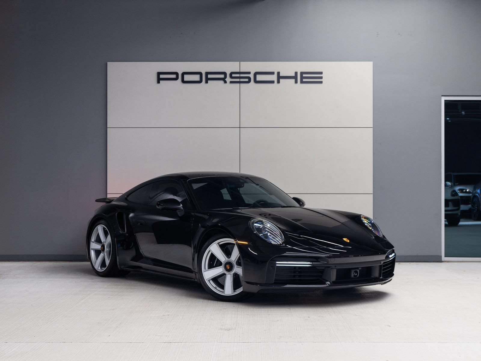 Certified 2025 Porsche 911 Turbo S AWD/4WD image 9