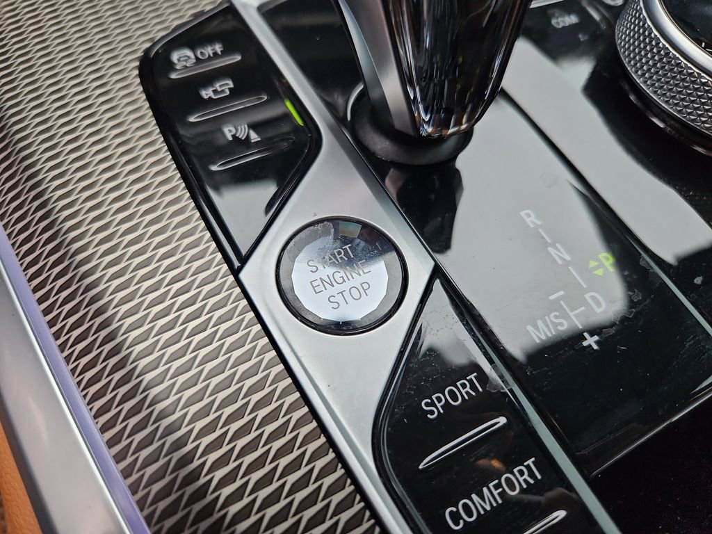 Used 2023 BMW X5 xDrive40i w/ Executive Package image 22