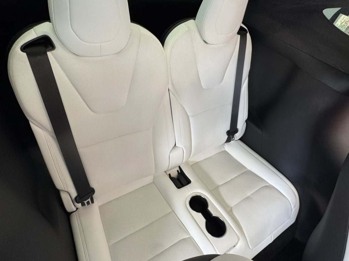 Used 2023 Tesla Model X AWD/4WD image 10