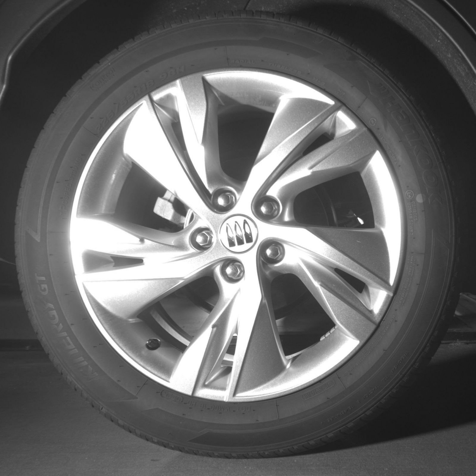 Used 2025 Buick Encore GX Preferred FWD image 18
