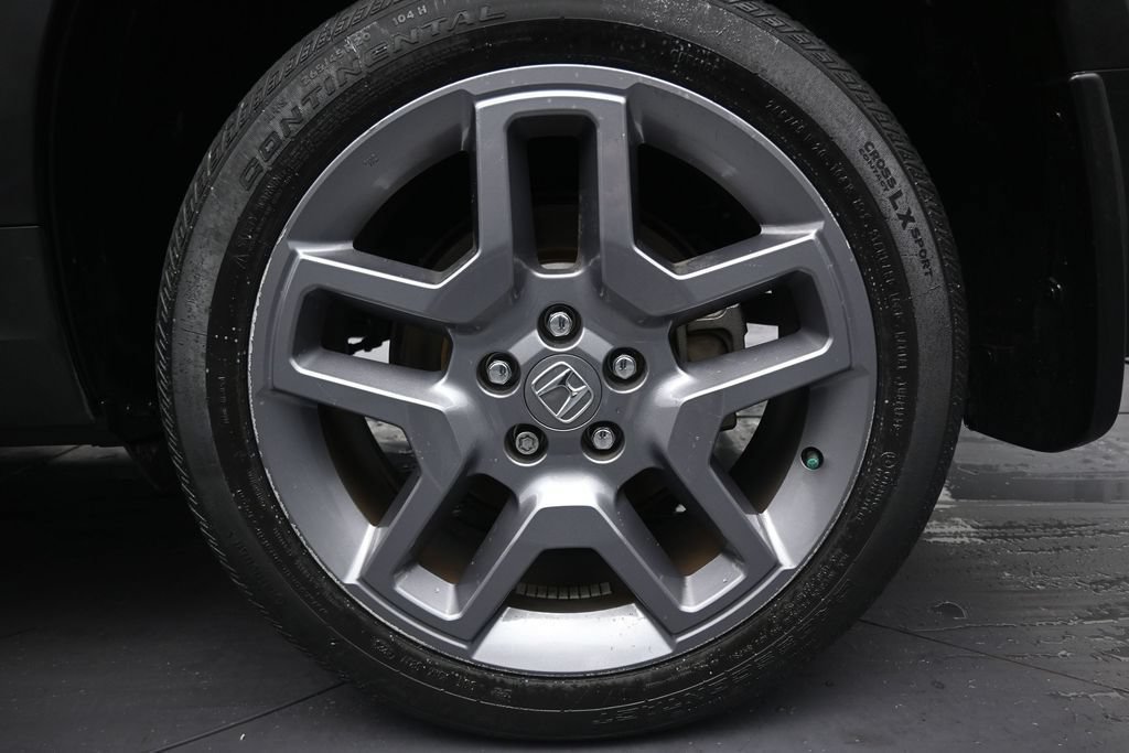 Used 2023 Honda Passport EX-L image 9