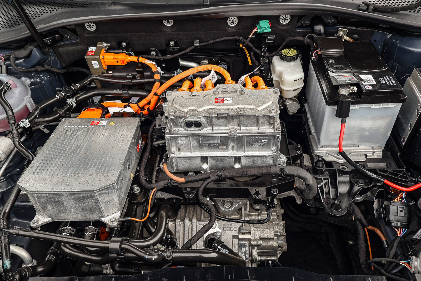 Used 2017 Volkswagen e-Golf SE w/ DC Fast Charging Package image 23