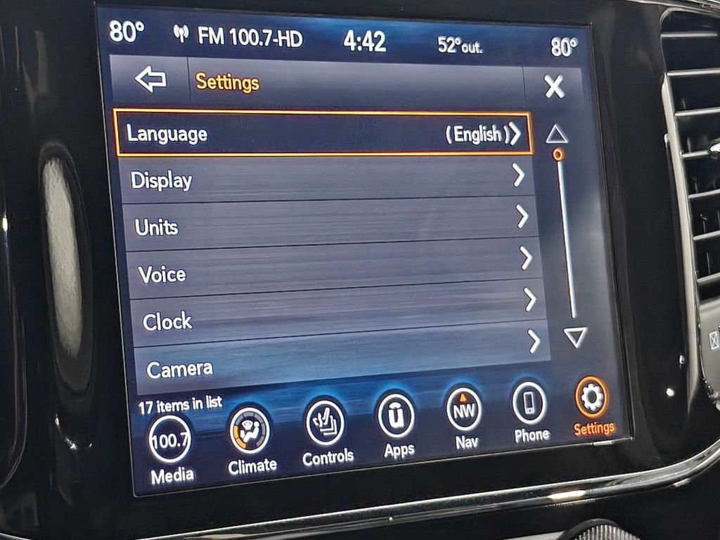Used 2021 Jeep Grand Cherokee Limited image 43