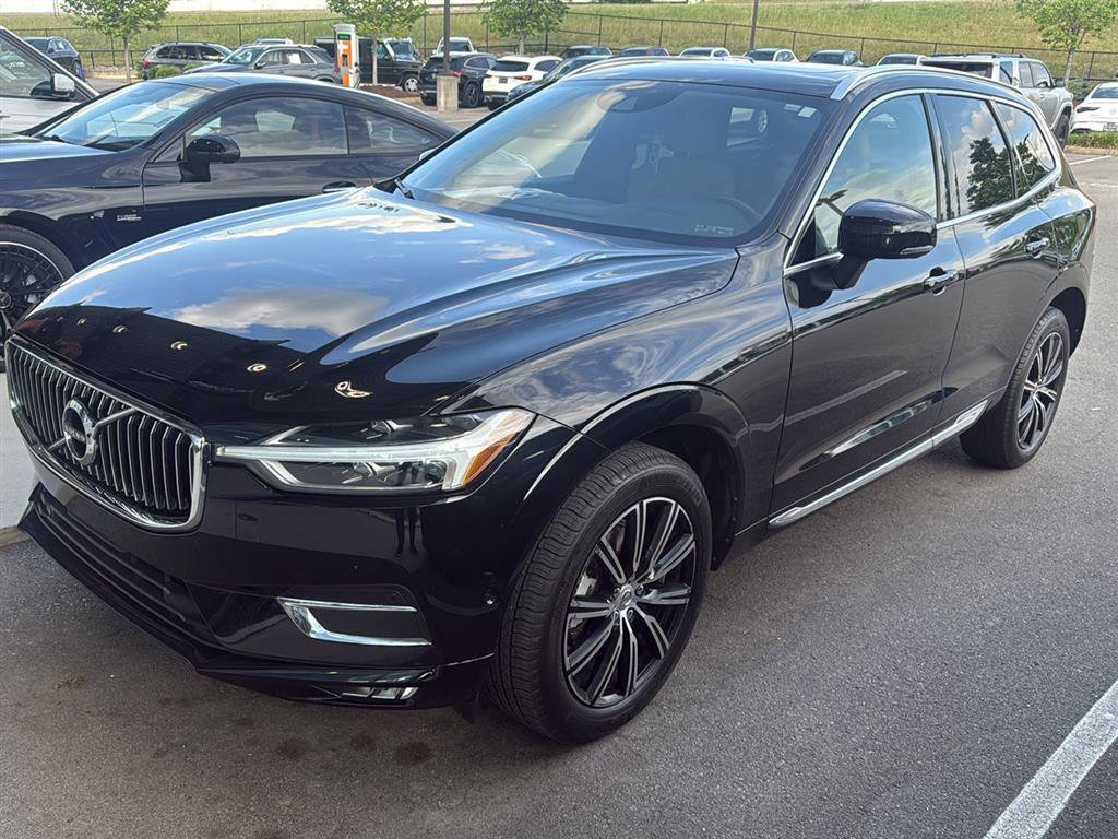 Used 2018 Volvo XC60 T5 Inscription w/ Convenience Package AWD/4WD image 4