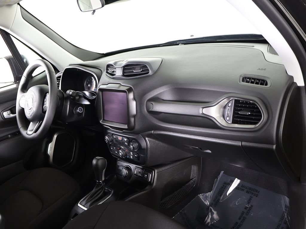Used 2023 Jeep Renegade Latitude AWD/4WD image 26