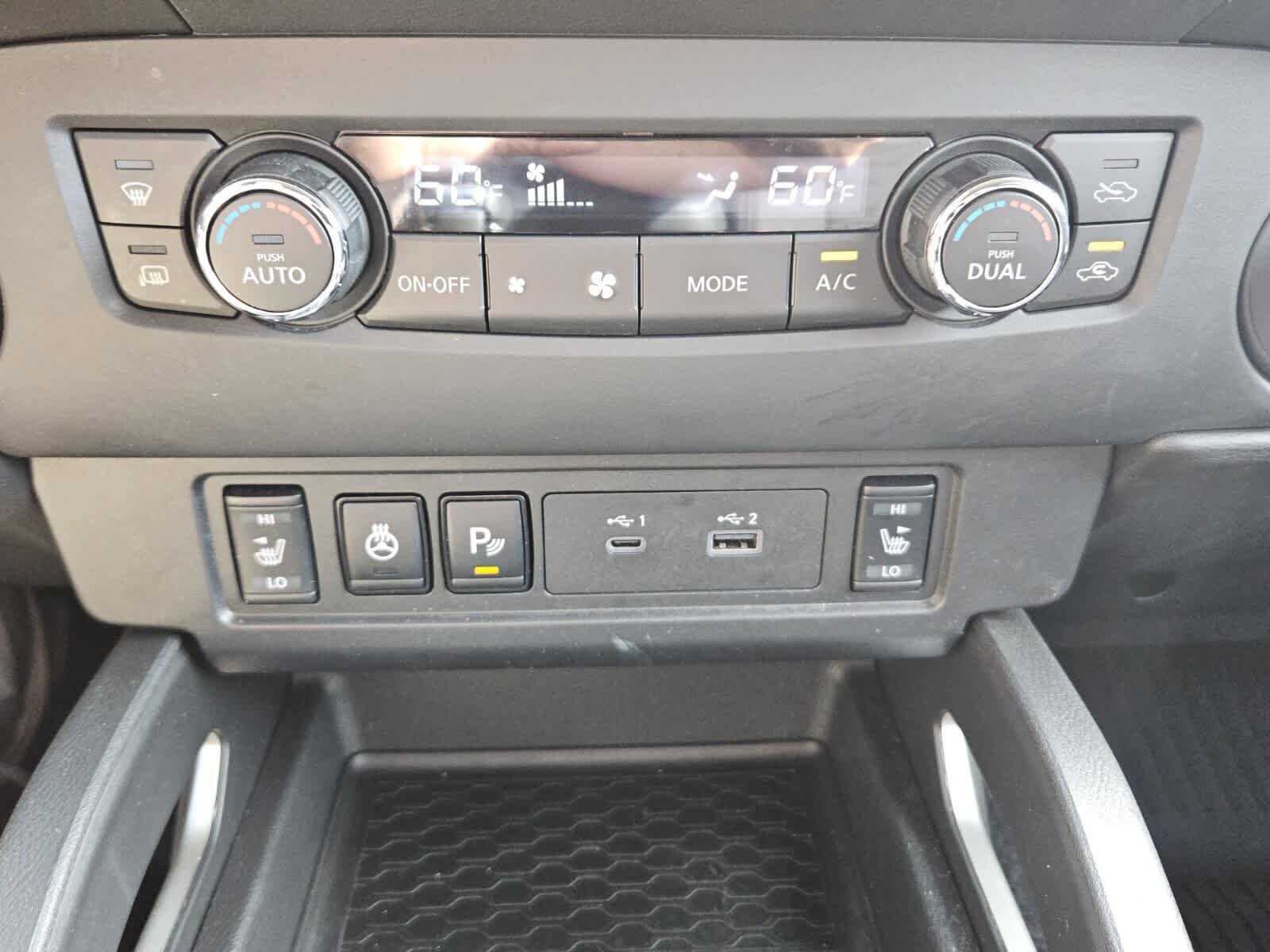 Used 2024 Nissan Frontier SV w/ SV Convenience Package RWD image 10
