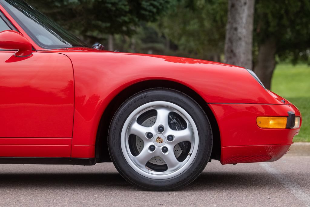 Used 1995 Porsche 911 Carrera RWD image 41