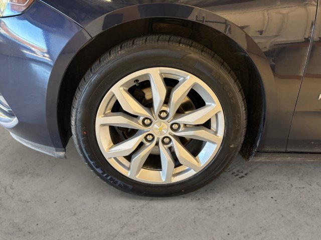Used 2018 Chevrolet Impala LT FWD image 14