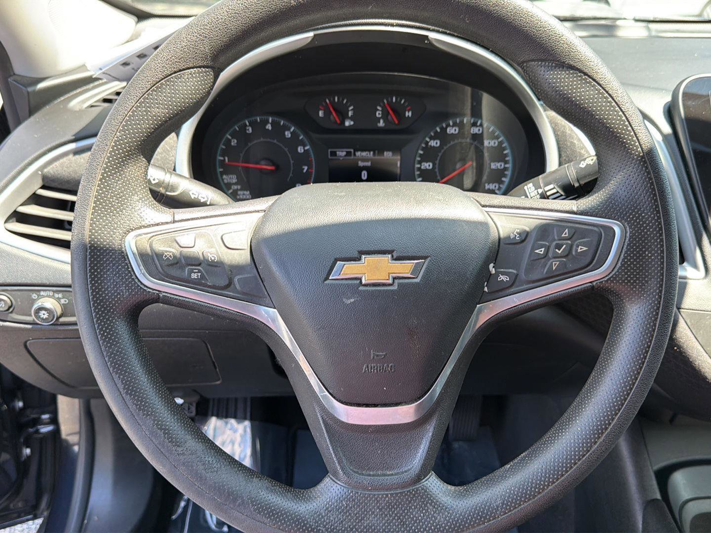 Used 2022 Chevrolet Malibu LS FWD image 19