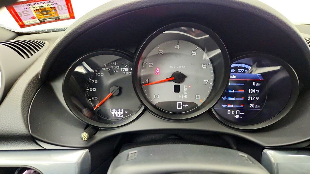 Used 2018 Porsche 718 Boxster S RWD image 15