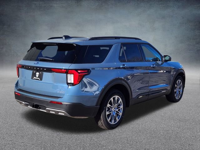 New 2026 Ford Explorer Active w/ Active Comfort Package image 7
