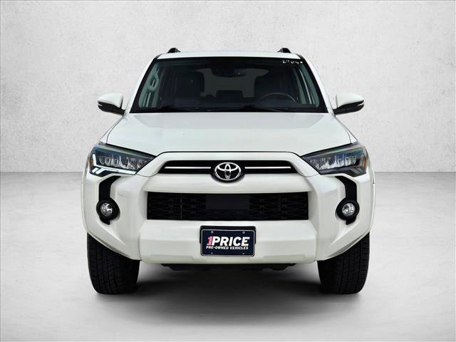 Used 2023 Toyota 4Runner SR5 Premium AWD/4WD image 2