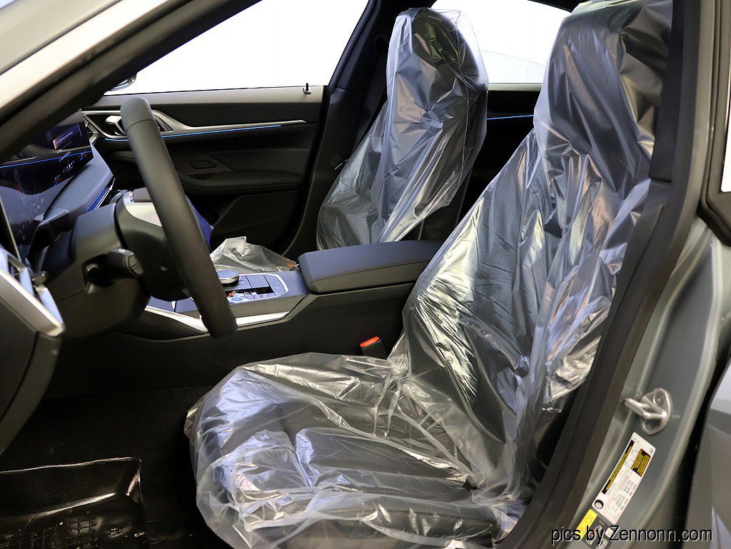Used 2026 BMW i4 xDrive40i AWD/4WD image 10