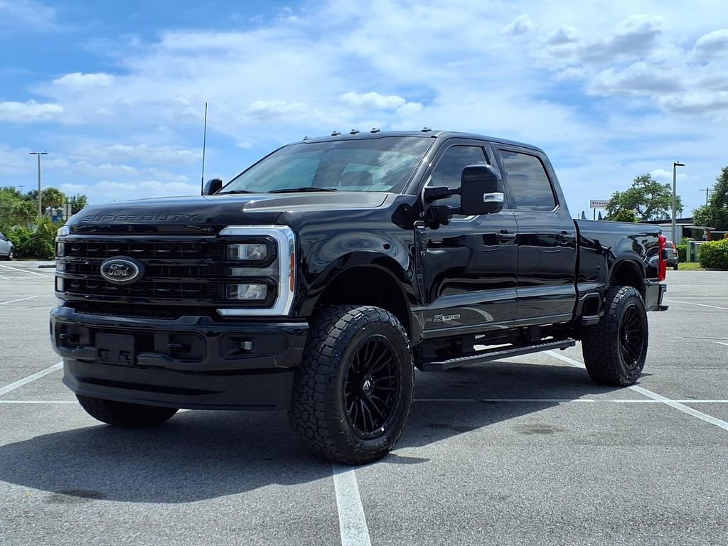 Used 2024 Ford F250 Lariat w/ Black Appearance Package AWD/4WD image 3